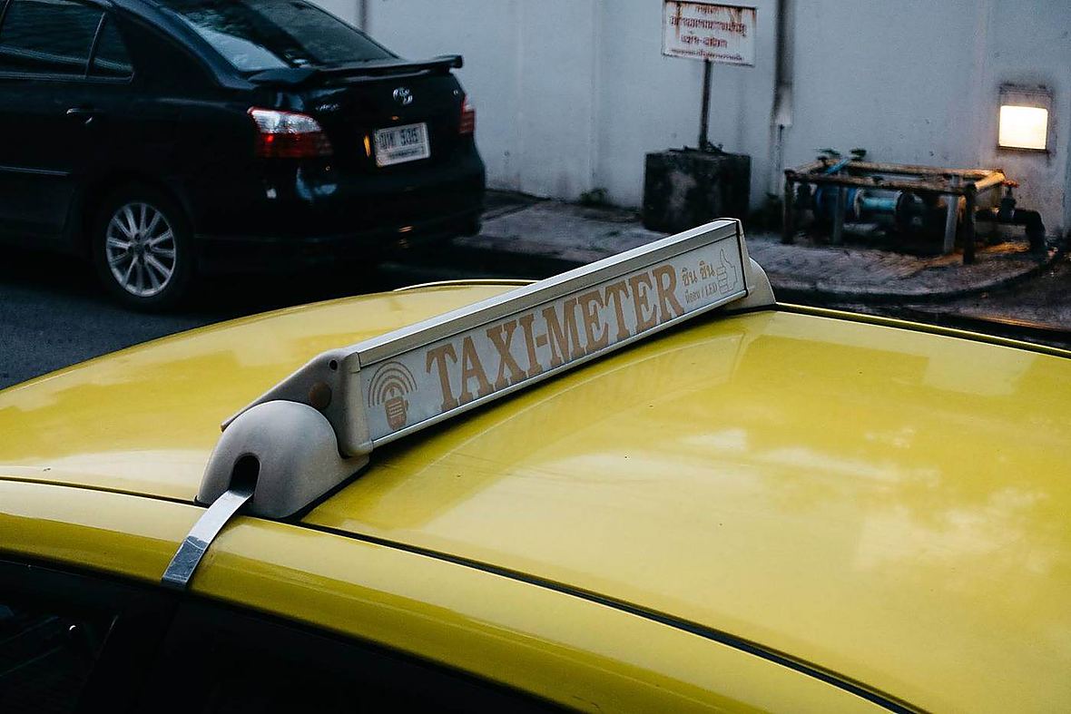 Licensed taxi service sign
